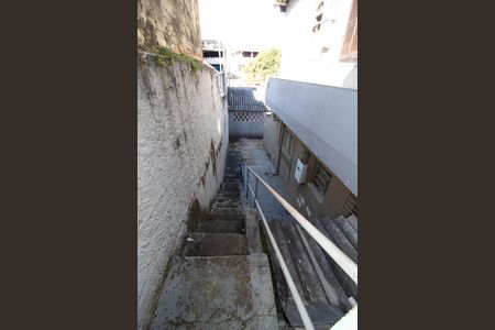 Casa à venda com 250m², 1 quarto e 3 vagas Casa à venda com 250m², 1 quarto e 3 vagasÁrea comum
