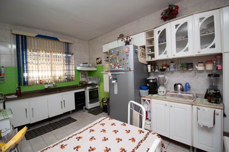 Casa à venda com 250m², 1 quarto e 3 vagas Casa à venda com 250m², 1 quarto e 3 vagasCozinha