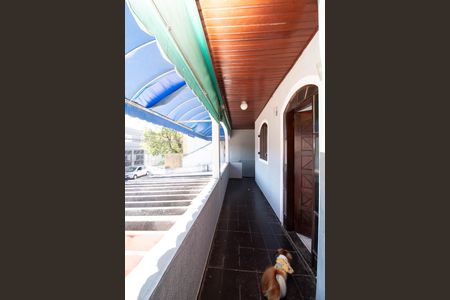 Casa à venda com 250m², 1 quarto e 3 vagas Casa à venda com 250m², 1 quarto e 3 vagasÁrea comum