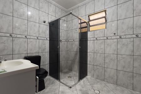 Banheiro de casa para alugar com 1 quarto, 56m² em Vila Nova Bonsucesso, Guarulhos