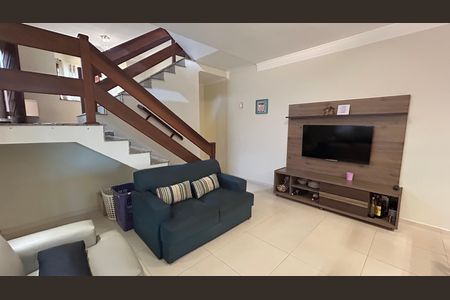 Sala de casa à venda com 3 quartos, 150m² em Jardim Barbosa, Guarulhos