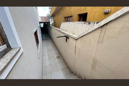 Casa à venda com 150m², 3 quartos e 3 vagas Casa à venda com 150m², 3 quartos e 3 vagasQuintal