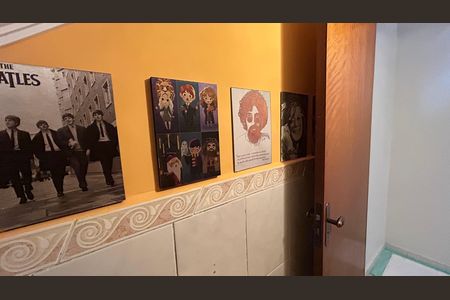 Casa à venda com 150m², 3 quartos e 3 vagas Casa à venda com 150m², 3 quartos e 3 vagasBanheiro 5