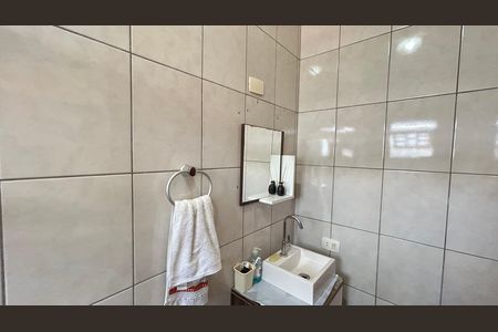 Casa à venda com 150m², 3 quartos e 3 vagas Casa à venda com 150m², 3 quartos e 3 vagasBanheiro 3