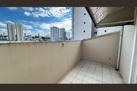 Casa à venda com 150m², 3 quartos e 3 vagas Casa à venda com 150m², 3 quartos e 3 vagasSacada