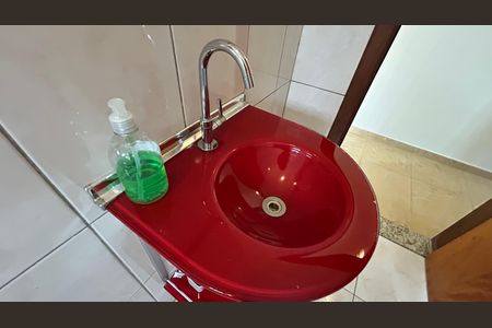 Casa à venda com 150m², 3 quartos e 3 vagas Casa à venda com 150m², 3 quartos e 3 vagasBanheiro 4