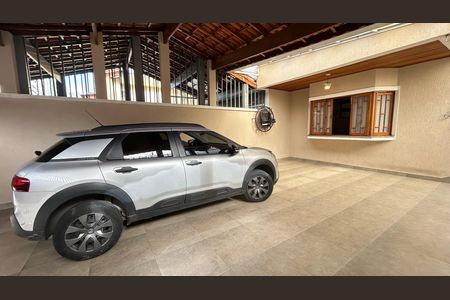 Casa à venda com 150m², 3 quartos e 3 vagas Casa à venda com 150m², 3 quartos e 3 vagasGaragem