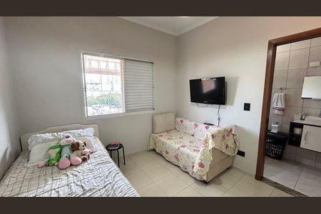 Casa à venda com 150m², 3 quartos e 3 vagas Casa à venda com 150m², 3 quartos e 3 vagasQuarto 3