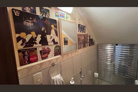 Casa à venda com 150m², 3 quartos e 3 vagas Casa à venda com 150m², 3 quartos e 3 vagasBanheiro 5