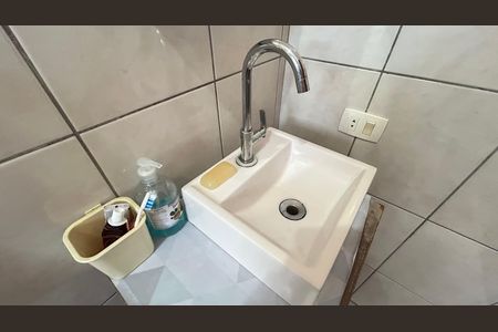 Casa à venda com 150m², 3 quartos e 3 vagas Casa à venda com 150m², 3 quartos e 3 vagasBanheiro 3