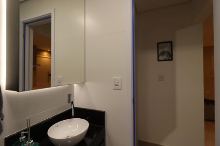 Apartamento à venda com 61m², 2 quartos e 1 vagaBanheiro Social