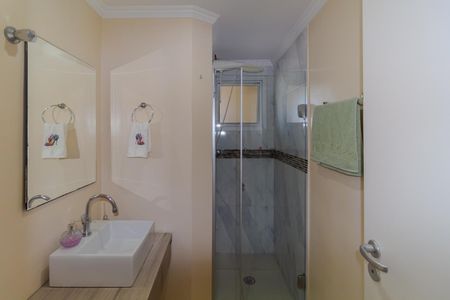 Apartamento à venda com 75m², 2 quartos e 1 vaga Apartamento à venda com 75m², 2 quartos e 1 vagaBanheiro 2