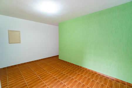 Sala de casa à venda com 4 quartos, 169m² em Vila Fachini, São Paulo