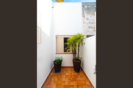 Casa à venda com 169m², 4 quartos e 2 vagas Casa à venda com 169m², 4 quartos e 2 vagasQuarto 1 - Jardim de Inverno