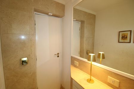 Apartamento à venda com 125m², 3 quartos e 2 vagasBanheiro 2