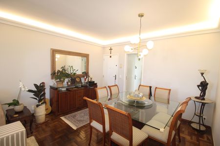 Apartamento à venda com 125m², 3 quartos e 2 vagasSala