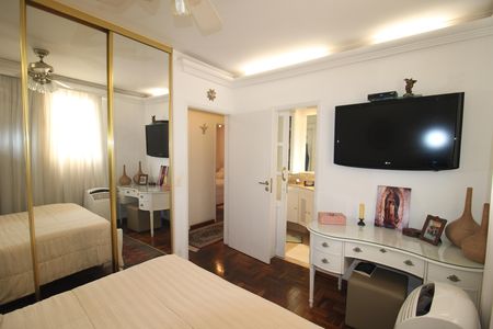 Apartamento à venda com 125m², 3 quartos e 2 vagasQuarto 3