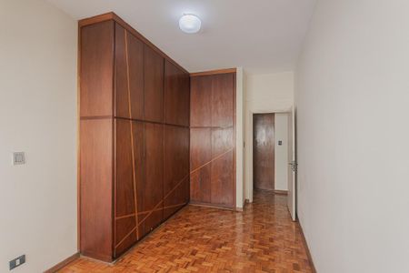 Apartamento à venda com 187m², 2 quartos e 2 vagasSuíte