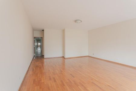 Apartamento à venda com 187m², 2 quartos e 2 vagasSala