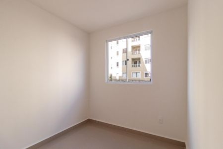 Quarto 1 de apartamento para alugar com 2 quartos, 50m² em Cidade Industrial de Curitiba, Curitiba
