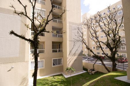 Vista da Sala de apartamento para alugar com 2 quartos, 50m² em Cidade Industrial de Curitiba, Curitiba