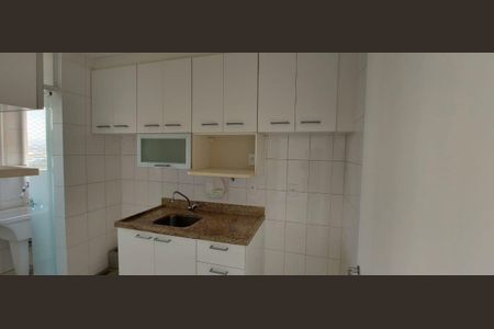 Cozinha de apartamento para alugar com 1 quarto, 41m² em Água Branca, São Paulo