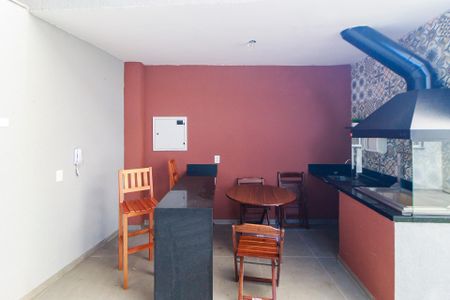 Apartamento para alugar com 35m², 2 quartos e sem vaga Apartamento para alugar com 35m², 2 quartos e sem vagaChurrasqueira