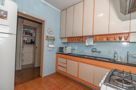 Apartamento à venda com 200m², 3 quartos e sem vagaCozinha