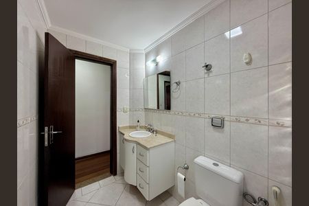 Apartamento para alugar com 86m², 3 quartos e sem vaga Apartamento para alugar com 86m², 3 quartos e sem vagaBanheiro