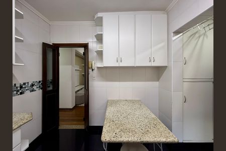 Apartamento para alugar com 86m², 3 quartos e sem vaga Apartamento para alugar com 86m², 3 quartos e sem vagaCozinha