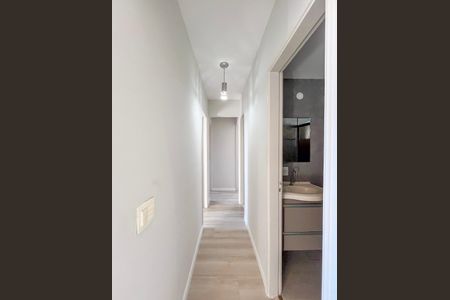 Apartamento para alugar com 73m², 3 quartos e 1 vaga Apartamento para alugar com 73m², 3 quartos e 1 vagaCorredor
