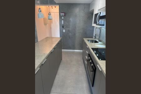 Cozinha de apartamento para alugar com 2 quartos, 77m² em Petrópolis, Porto Alegre