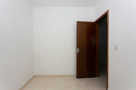 Quarto 1 de apartamento para alugar com 2 quartos, 48m² em Penha de França, São Paulo