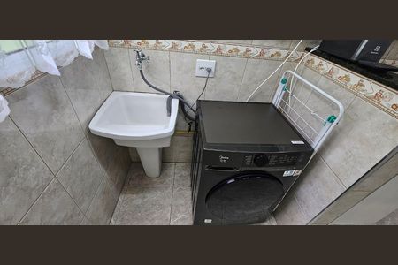 Apartamento à venda com 60m², 2 quartos e 1 vaga Apartamento à venda com 60m², 2 quartos e 1 vagaÁrea de Serviço