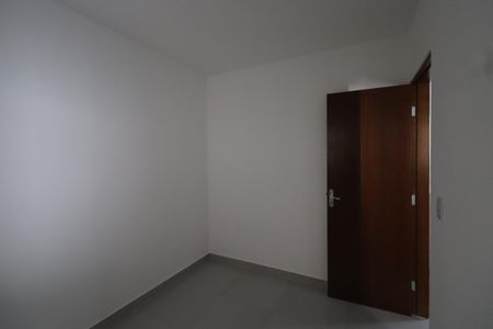 Quarto 1 de apartamento para alugar com 2 quartos, 48m² em Penha de França, São Paulo
