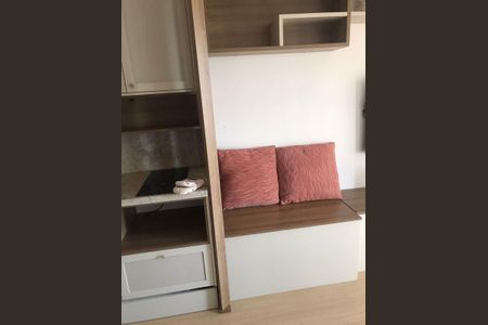 Apartamento à venda com 33m², 1 quarto e sem vaga Apartamento à venda com 33m², 1 quarto e sem vagaSala