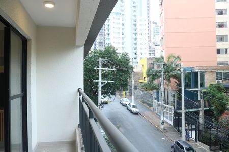 Apartamento para alugar com 30m², 1 quarto e sem vagaVaranda