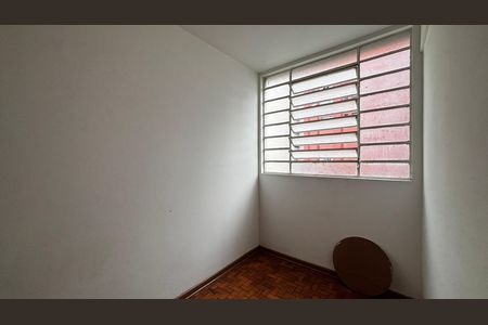 Apartamento à venda com 212m², 3 quartos e 1 vagaÁrea de Serviço - Despensa