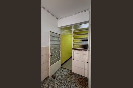 Apartamento à venda com 212m², 3 quartos e 1 vagaÁrea de Serviço