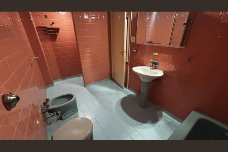 Apartamento à venda com 212m², 3 quartos e 1 vagaBanheiro