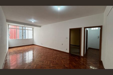 Apartamento à venda com 212m², 3 quartos e 1 vagaSala