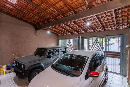 Casa para alugar com 200m², 3 quartos e 2 vagas Casa para alugar com 200m², 3 quartos e 2 vagasGaragem