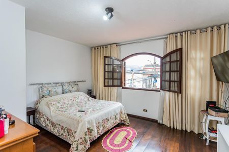 Casa para alugar com 200m², 3 quartos e 2 vagas Casa para alugar com 200m², 3 quartos e 2 vagasSuite