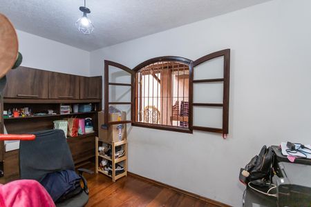 Casa para alugar com 200m², 3 quartos e 2 vagas Casa para alugar com 200m², 3 quartos e 2 vagasQuarto 1