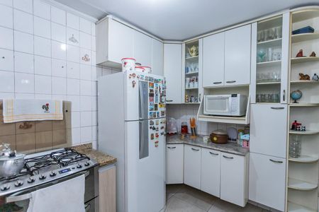 Casa para alugar com 200m², 3 quartos e 2 vagas Casa para alugar com 200m², 3 quartos e 2 vagasCozinha