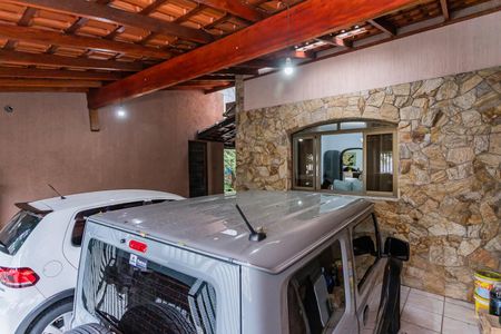 Casa para alugar com 200m², 3 quartos e 2 vagas Casa para alugar com 200m², 3 quartos e 2 vagasGaragem