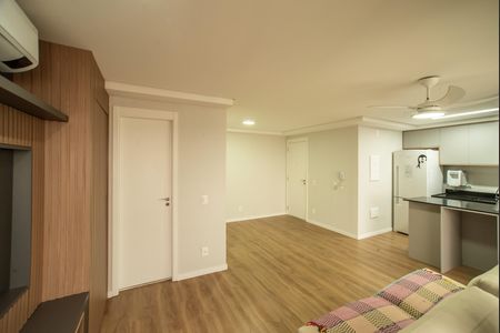 Sala de apartamento para alugar com 2 quartos, 78m² em Vila Monte Alegre, São Paulo