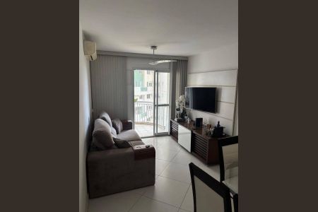 Apartamento à venda com 70m², 2 quartos e 1 vaga
