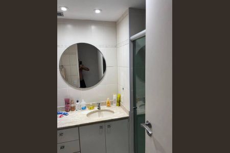 Apartamento à venda com 70m², 2 quartos e 1 vaga