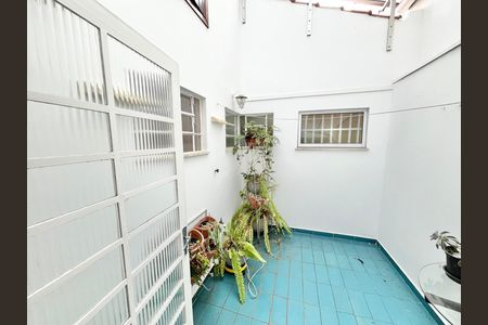 Casa à venda com 250m², 3 quartos e 5 vagasJardim De Inverno
